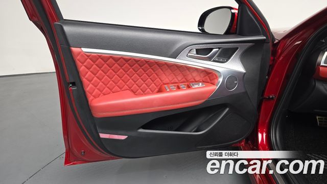 Genesis G70 Gasoline 3.3T 4WD 2021 — фото 24
