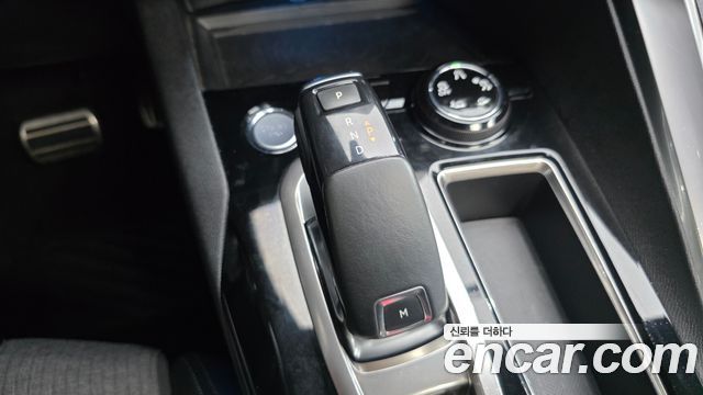 Peugeot 5008 (II) 1.6 BlueHDi GT Line 2018 — фото 9