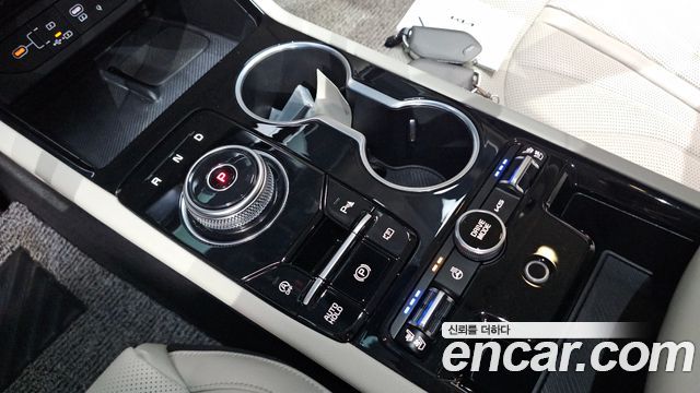Kia K5 (III) 1.6 Turbo Signature 2025 — фото 9