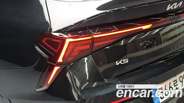 Kia K5 (III) 1.6 Turbo Signature 2025 — фото 23