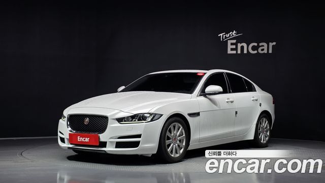 Jaguar XE 20t Prestige