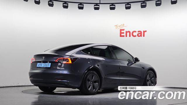Tesla Model 3 Long Range AWD 2022 — фото 2