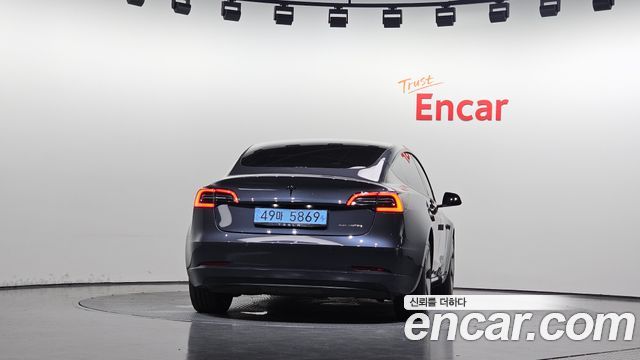 Tesla Model 3 Long Range AWD 2022 — фото 4