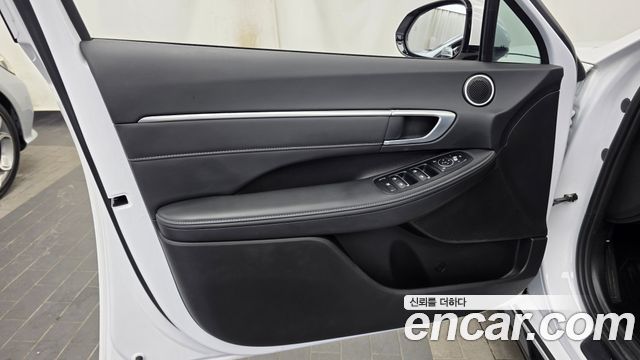 Hyundai Sonata The Edge (DN8) 2.0 LPG(Taxi) Mobility 2026 — фото 24