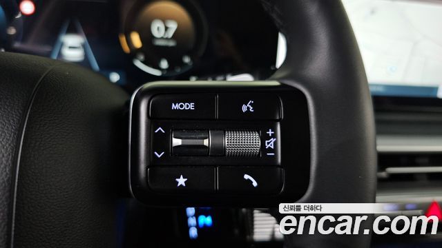 Hyundai Grandeur (GN7) 2,5 Gasoline 2WD Exclusive 2025 — фото 32