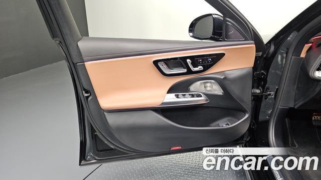 Mercedes-Benz E-Class (W214) E300 4MATIC AMG Line 2025 — фото 24
