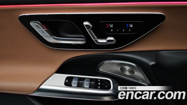 Mercedes-Benz E-Class (W214) E300 4MATIC AMG Line 2025 — фото 27