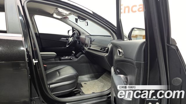 Kia Sportage (V) Diesel 2.0 2WD Prestige 2022 — фото 18