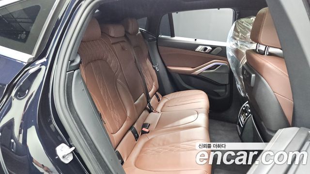 BMW X6 (G06) xDrive40i M Sport 2023 — фото 11