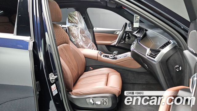 BMW X6 (G06) xDrive40i M Sport 2023 — фото 12
