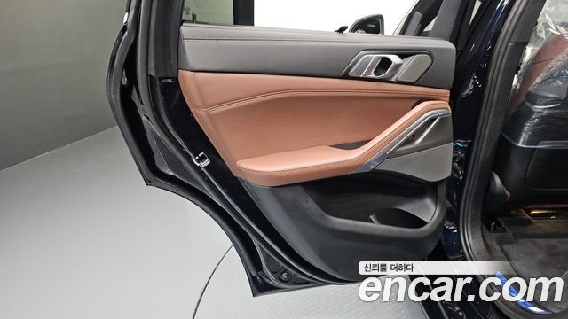 BMW X6 (G06) xDrive40i M Sport 2023 — фото 25