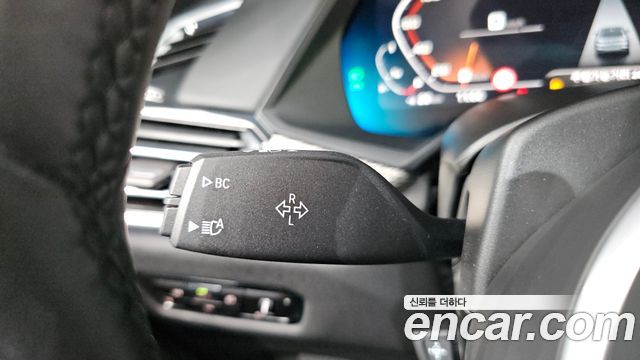 BMW X6 (G06) xDrive40i M Sport 2023 — фото 31