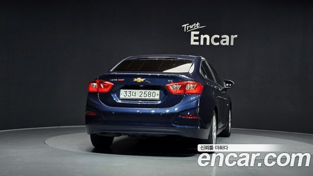 Chevrolet Cruze 1.4 Turbo LT Deluxe 2017 — фото 4
