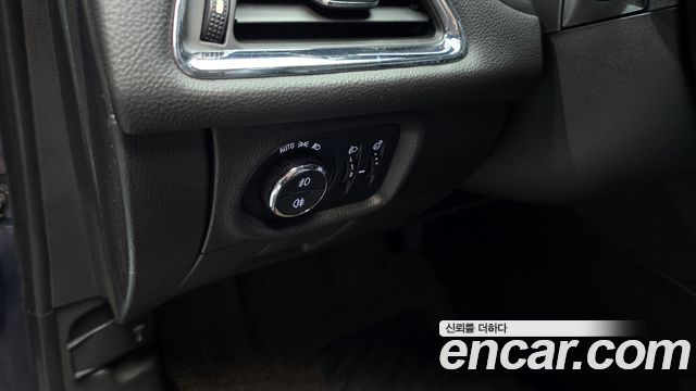 Chevrolet Cruze 1.4 Turbo LT Deluxe 2017 — фото 18