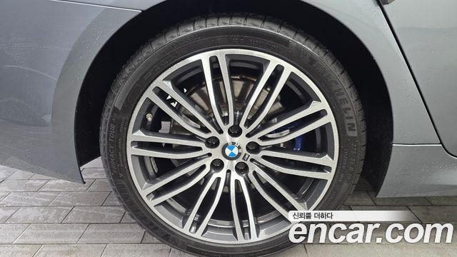 BMW 5 Series (G30) 530i xDrive M Sport Package Plus 2020 — фото 5
