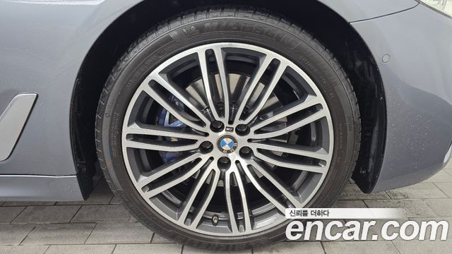 BMW 5 Series (G30) 530i xDrive M Sport Package Plus 2020 — фото 21