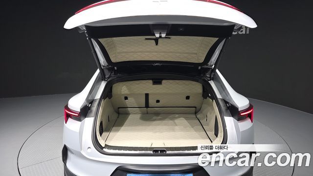 Polestar 4 Long Range Duel Moter 2025 — фото 20