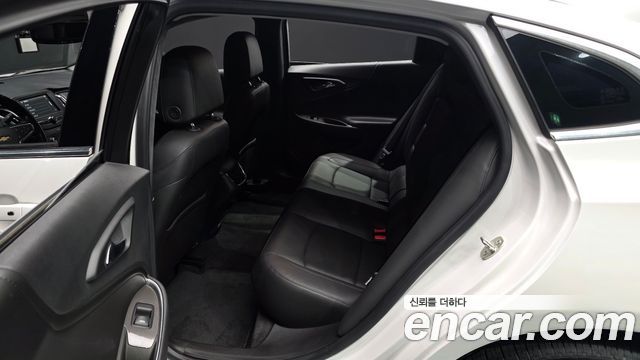 Chevrolet Malibu 1.5 Turbo LT Deluxe 2017 — фото 16