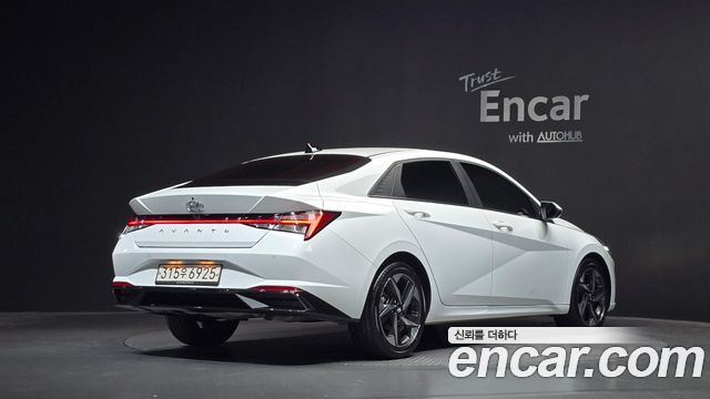 Hyundai Avante (CN7) 1.6 Inspiration 2021 — фото 2