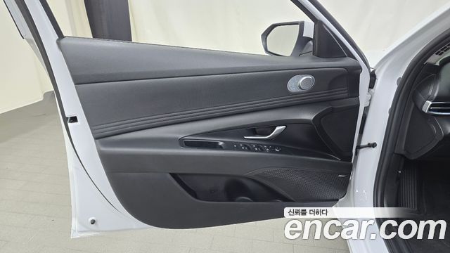Hyundai Avante (CN7) 1.6 Inspiration 2021 — фото 24