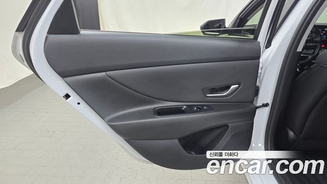 Hyundai Avante (CN7) 1.6 Inspiration 2021 — фото 25