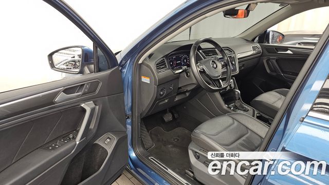 Volkswagen Tiguan Allspace 2.0 TDI Prestige 2020 — фото 10