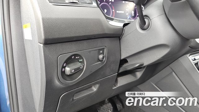 Volkswagen Tiguan Allspace 2.0 TDI Prestige 2020 — фото 17