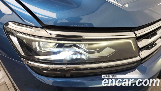 Volkswagen Tiguan Allspace 2.0 TDI Prestige 2020 — фото 22