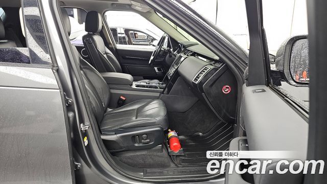 Land Rover Discovery 5 2.0 SD4 SE 2018 — фото 11