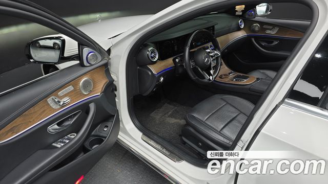 Mercedes-Benz E-Class (W213) E250 Exclusive 2021 — фото 10