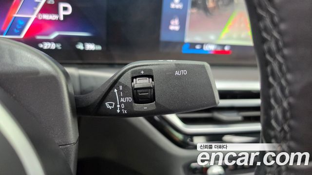 BMW i4 eDrive40 M Sports Pro 2022 — фото 19