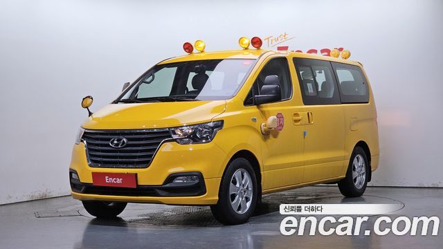 Hyundai Grand Starex School Bus LPi