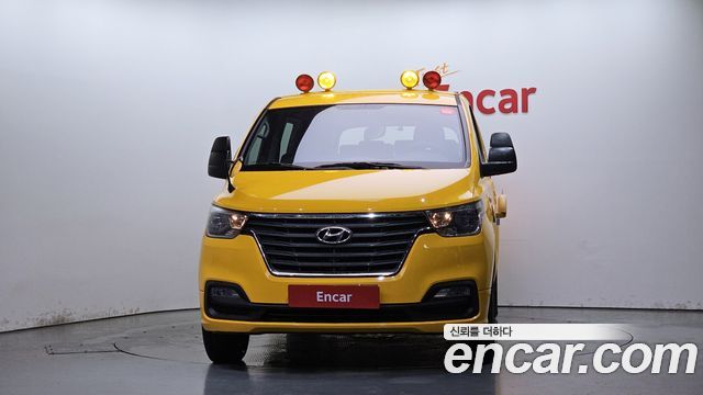 Hyundai Grand Starex School Bus LPi 2021 — фото 3