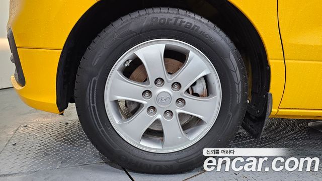 Hyundai Grand Starex School Bus LPi 2021 — фото 5