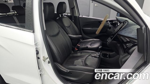 Chevrolet Next Spark LTZ 2017 — фото 12