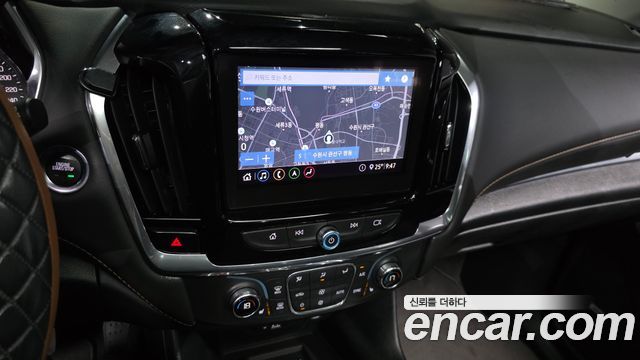 Chevrolet Traverse 3.6 AWD RS 2020 — фото 14