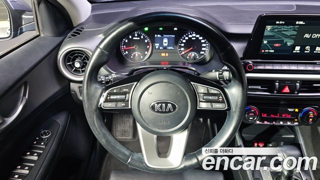 Kia K3 Prestige 2019 — фото 13