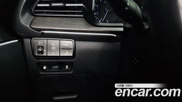 Kia K7 Premier 3.0 LPI Prestige 2020 — фото 30