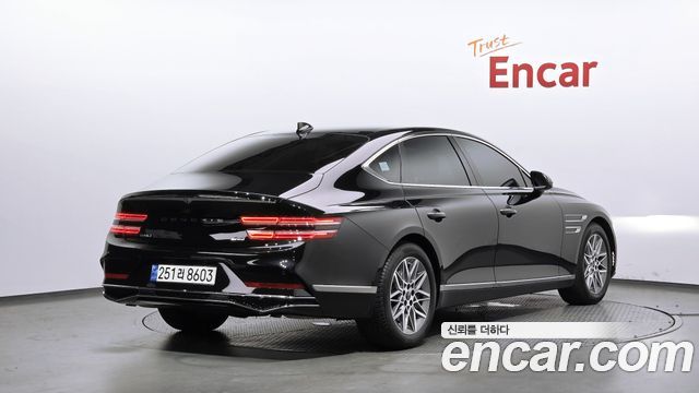 Genesis G80 (RG3) Gasoline 2.5 Turbo AWD 2025 — фото 2