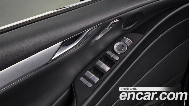 Genesis G80 (RG3) Gasoline 2.5 Turbo AWD 2025 — фото 16