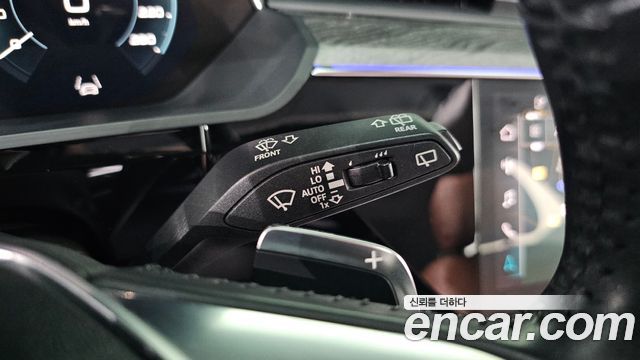 Audi e-tron 50 Quattro 2021 — фото 30