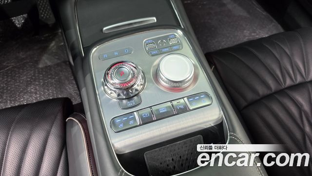 Genesis G90 (RS4) Gasoline 3.5 Turbo AWD 2022 — фото 9