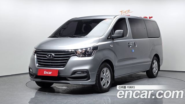 Hyundai Grand Starex Wagon 11-Seater Smart 2019 — фото 1