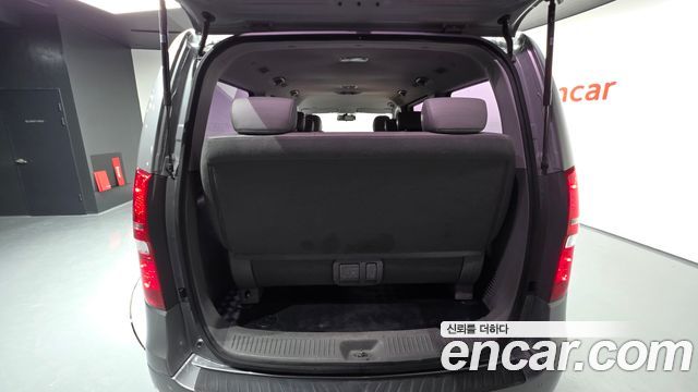 Hyundai Grand Starex Wagon 11-Seater Smart 2019 — фото 20