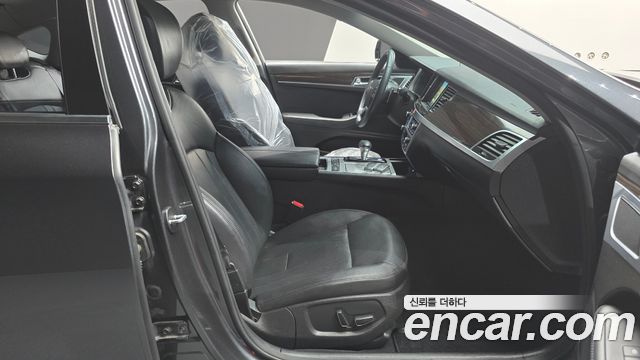 Genesis G80 3.3 GDI AWD Luxury 2017 — фото 11