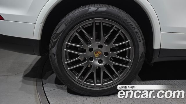 Porsche Cayenne 3.0 Diesel Platium Edition 958 2017 — фото 5