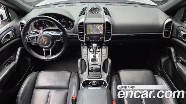 Porsche Cayenne 3.0 Diesel Platium Edition 958 2017 — фото 7