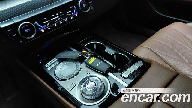Genesis G80 (RG3) Gasoline 3.5 Turbo AWD 2021 — фото 9