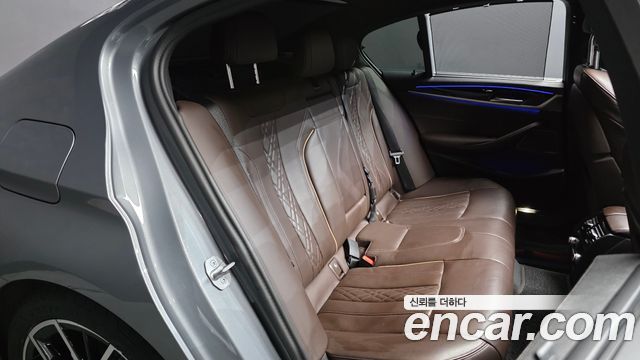 BMW 5 Series (G30) 530i M Sport Package 2023 — фото 11