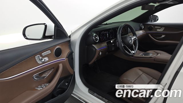 Mercedes-Benz E-Class (W213) E250 Exclusive 2021 — фото 10